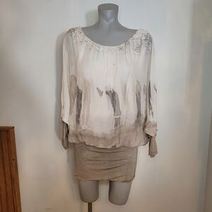 Elegant Women's Gray and White Blouse